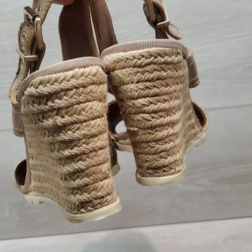 Donald j Pliner Womens Burgos Espadrille Wedge Sandals Shoes sz 9.5M